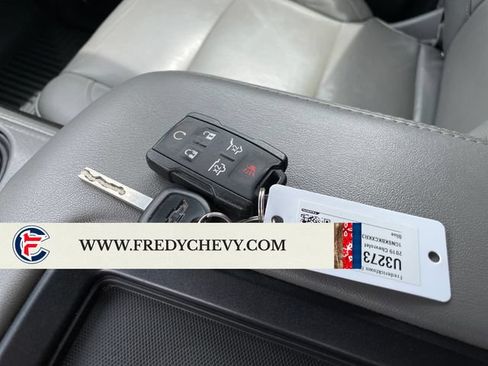 Used 2019 Chevrolet Tahoe LT AWD/4WD image 28