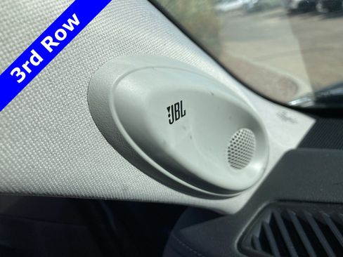 Used 2024 Toyota Highlander Limited image 13