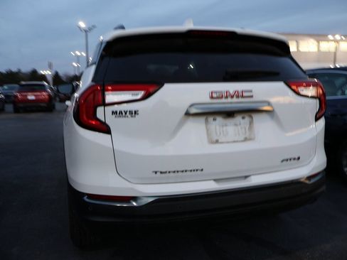 Used 2022 GMC Terrain AT4 w/ Tech Package image 21