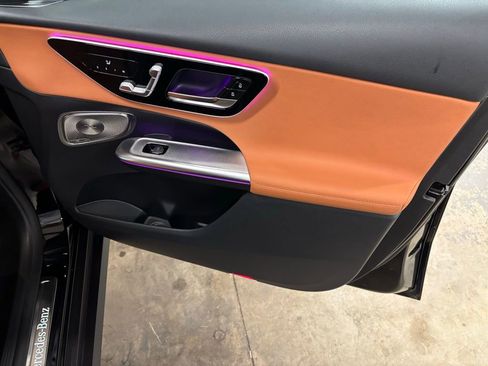 New 2026 Mercedes-Benz GLC 300 image 23
