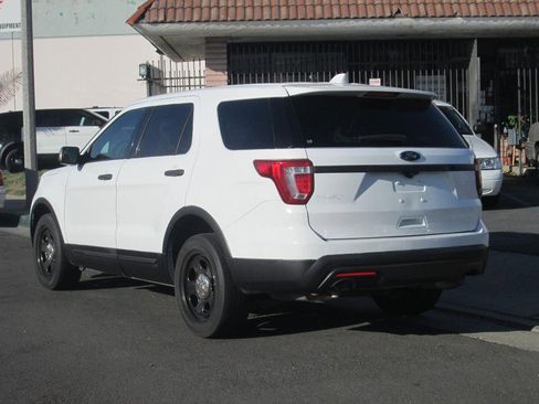 Used 2017 Ford Explorer 4WD Police Interceptor image 6