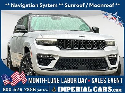 Used 2025 Jeep Grand Cherokee Summit w/ Obsidian Package