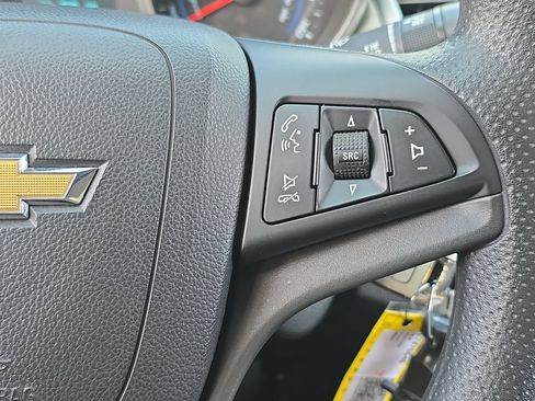 Used 2014 Chevrolet Cruze LS FWD image 20