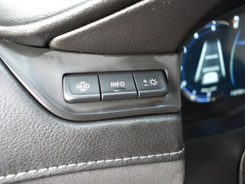 Used 2020 Cadillac Escalade ESV Premium Luxury image 41