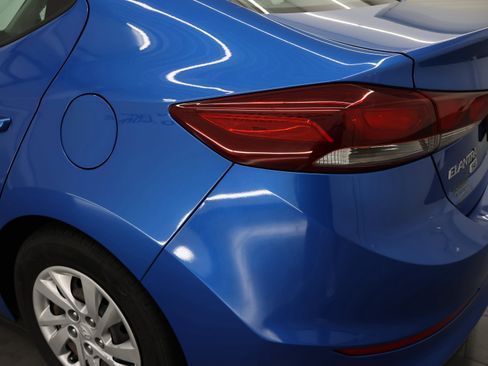 Used 2018 Hyundai Elantra SE FWD image 30