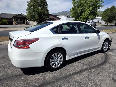 Used 2013 Nissan Altima 2.5 S image 4
