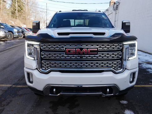 Used 2023 GMC Sierra 3500 Denali w/ Denali Ultimate Package image 3