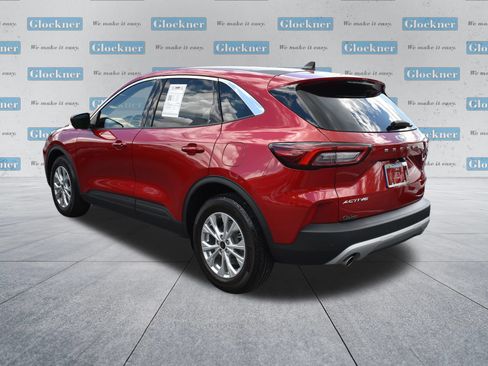 Used 2023 Ford Escape Active w/ Tech Pack #2 FWD image 8