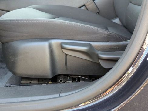Used 2023 Chevrolet Malibu LS FWD image 19