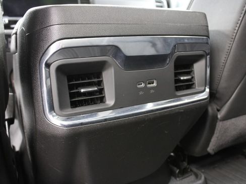 Used 2025 GMC Sierra 1500 Elevation w/ Elevation Premium Package AWD/4WD image 17