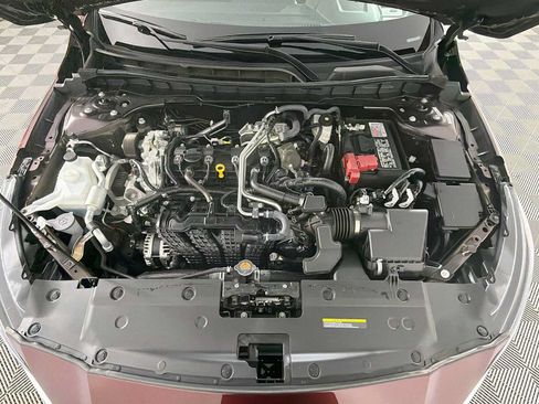 Used 2025 Nissan Altima 2.5 SV w/ SV Premium Package FWD image 27