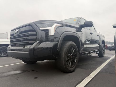 Used 2024 Toyota Tundra SR5 w/ SR5 Premium Package image 12