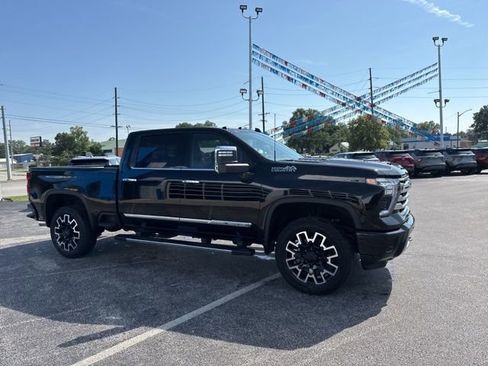 Used 2025 Chevrolet Silverado 2500 High Country image 19