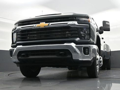 Used 2026 Chevrolet Silverado 3500 LT AWD/4WD image 30