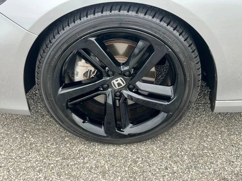 Used 2020 Honda Accord Sport image 30