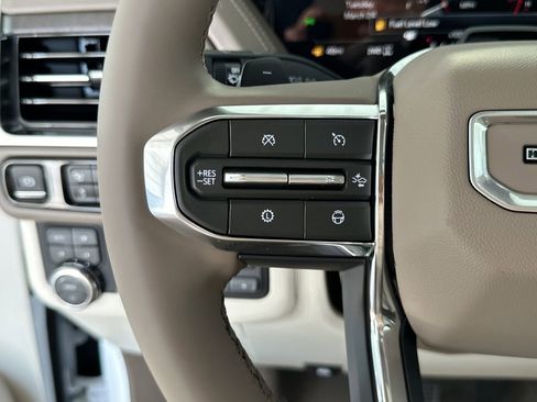 New 2026 GMC Yukon XL Denali w/ Denali Reserve Package AWD/4WD image 21