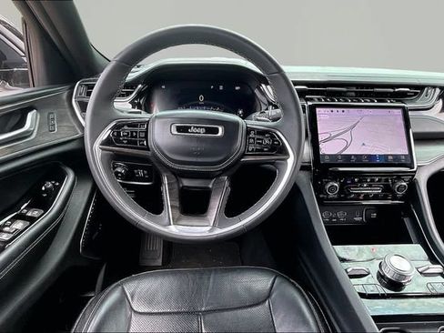 Used 2023 Jeep Grand Cherokee L Overland w/ Rear Seat Video Group I AWD/4WD image 8