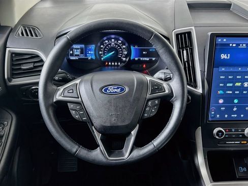 Certified 2023 Ford Edge SEL w/ Convenience Package AWD/4WD image 12