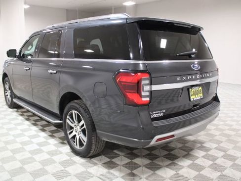 Used 2022 Ford Expedition Max Limited image 10