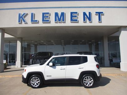 Used 2015 Jeep Renegade Latitude w/ Popular Equipment Group