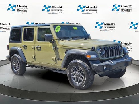 Used 2026 Jeep Wrangler Unlimited Sport AWD/4WD image 7