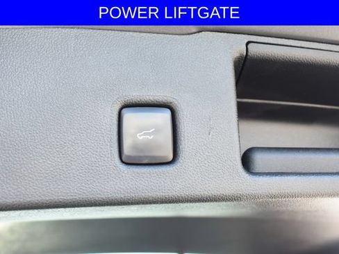 Used 2022 Ford Escape SEL w/ Technology Package AWD/4WD image 10