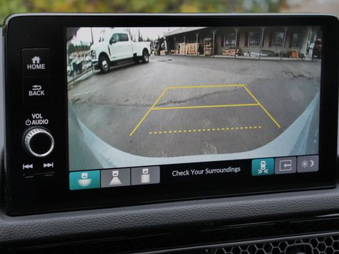 Used 2023 Honda Civic Touring image 10