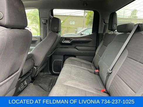 Used 2024 Chevrolet Silverado 1500 LT AWD/4WD image 9