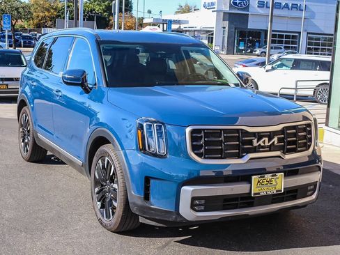 Used 2024 Kia Telluride SX Prestige image 3