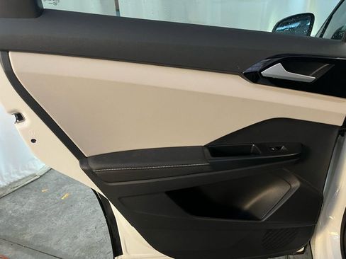 Certified 2025 Volkswagen Taos S image 24