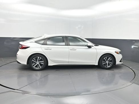 Used 2023 Honda Civic LX image 33