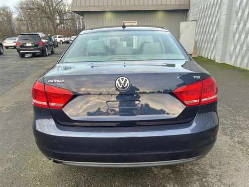 Used 2014 Volkswagen Passat 1.8T S image 5