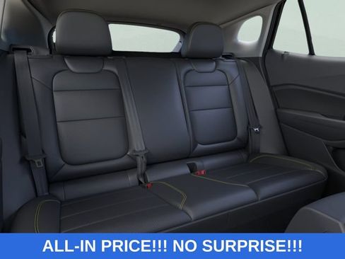 New 2026 Chevrolet Trax ACTIV w/ Sunroof Package FWD image 17