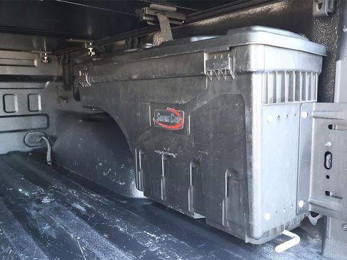 Used 2022 Ford F150 Platinum w/ Equipment Group 701A High image 14