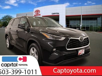 Certified 2023 Toyota Highlander LE