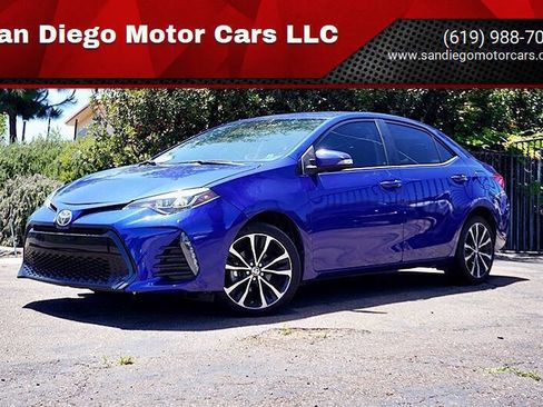 Used 2017 Toyota Corolla SE FWD image 1