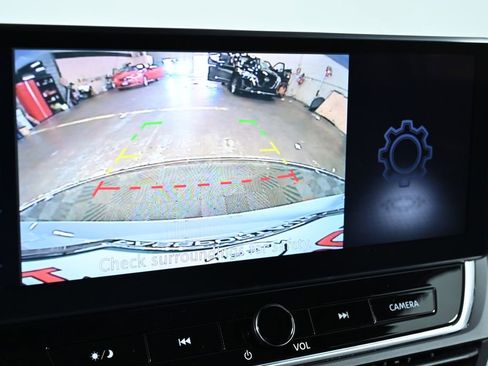 New 2025 Nissan Altima 2.5 SR w/ SR Premium Package image 12