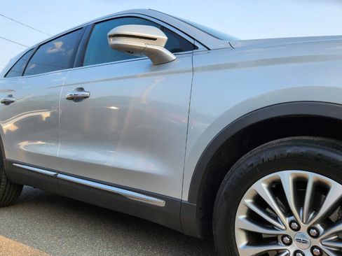 Used 2016 Lincoln MKX Select w/ Select Plus Package image 18