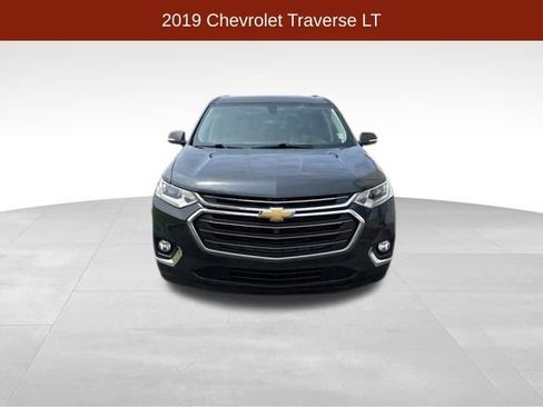 Used 2019 Chevrolet Traverse LT AWD/4WD image 2