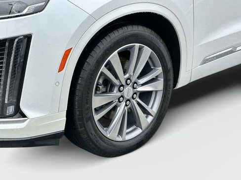 Certified 2024 Cadillac XT6 Premium Luxury w/ Technology Package image 29
