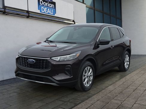 Used 2023 Ford Escape Active image 7