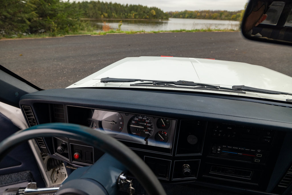 Used 1988 Jeep Comanche Pioneer AWD/4WD image 95