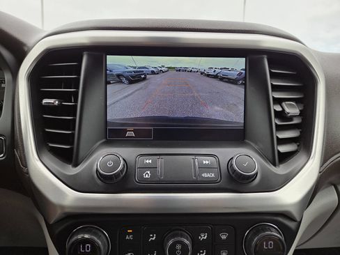 Used 2023 GMC Acadia SLT AWD/4WD image 36