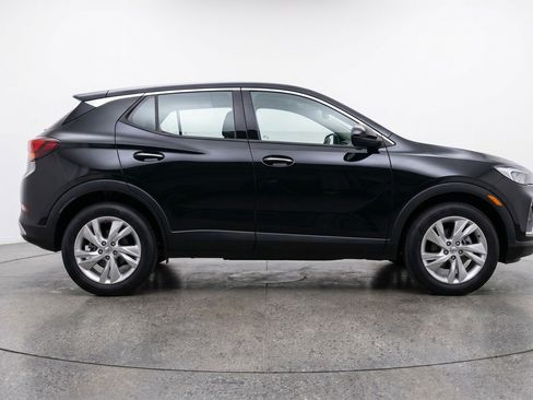 Used 2025 Buick Encore GX Preferred FWD image 11