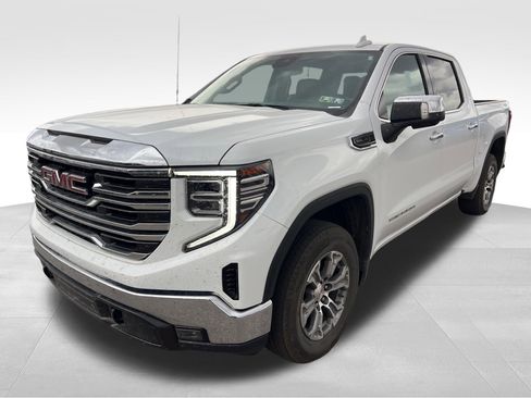 Used 2025 GMC Sierra 1500 SLT image 9