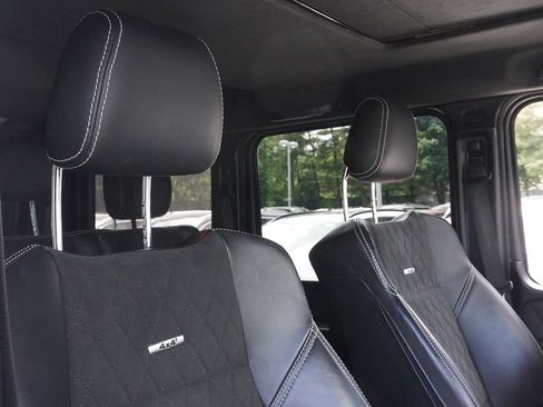 Used 2018 Mercedes-Benz G 550 Squared image 34