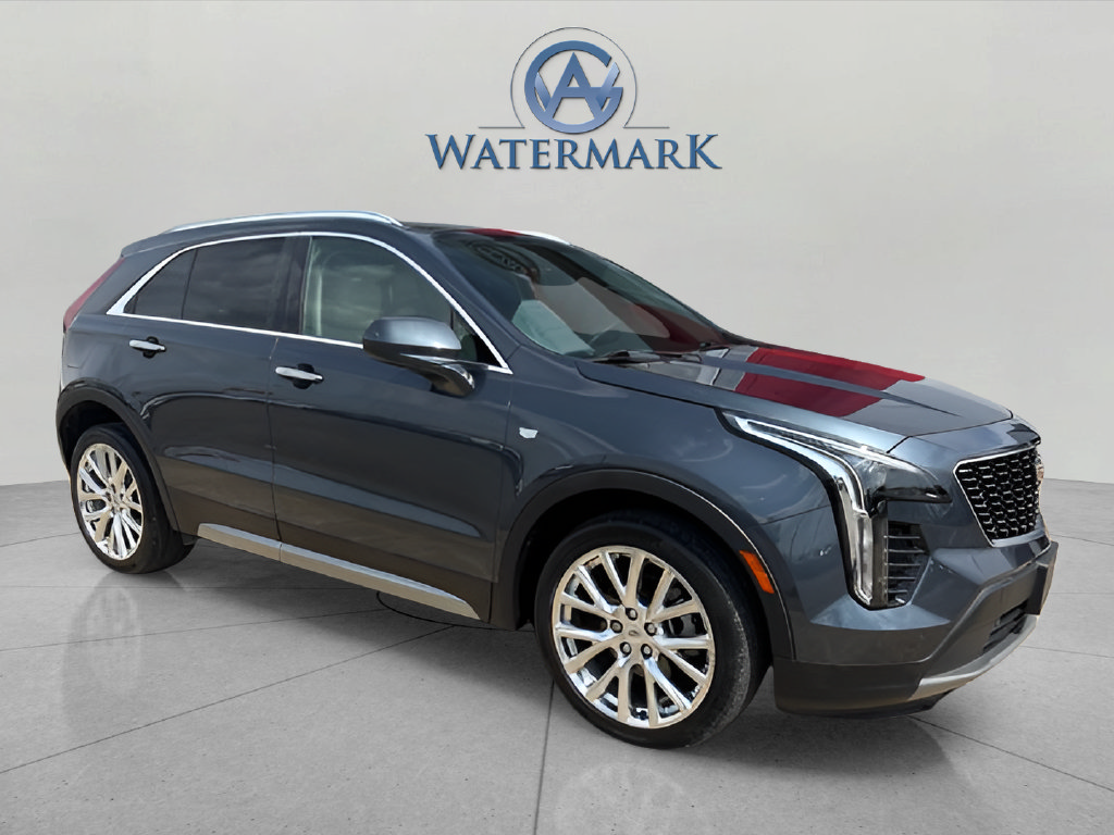 Used 2019 Cadillac XT4 Premium Luxury w/ Cold Weather Package FWD image 11