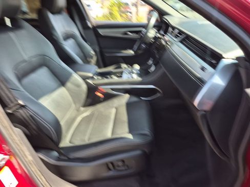 Used 2024 Jaguar F-PACE R-Dynamic S AWD/4WD image 31
