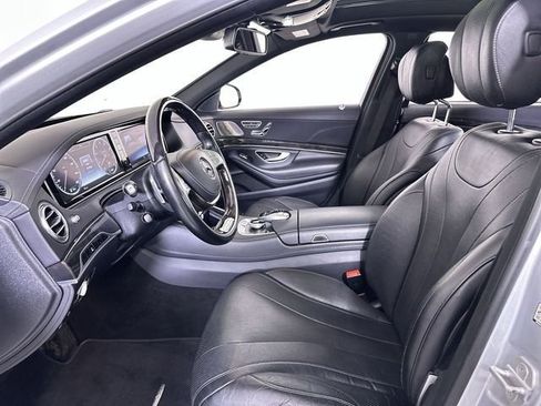 Used 2017 Mercedes-Benz S 550 Sedan image 51