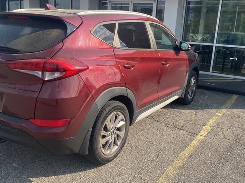 Used 2017 Hyundai Tucson SE Plus image 3